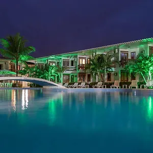 tropical-oceano-praia.hotelsportoseguro.com/